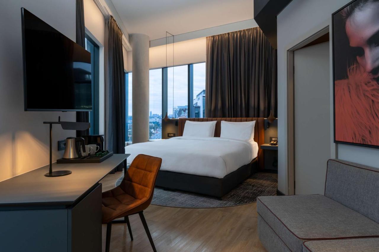 Radisson Red Hotel Johannesburg Rosebank Esterno foto