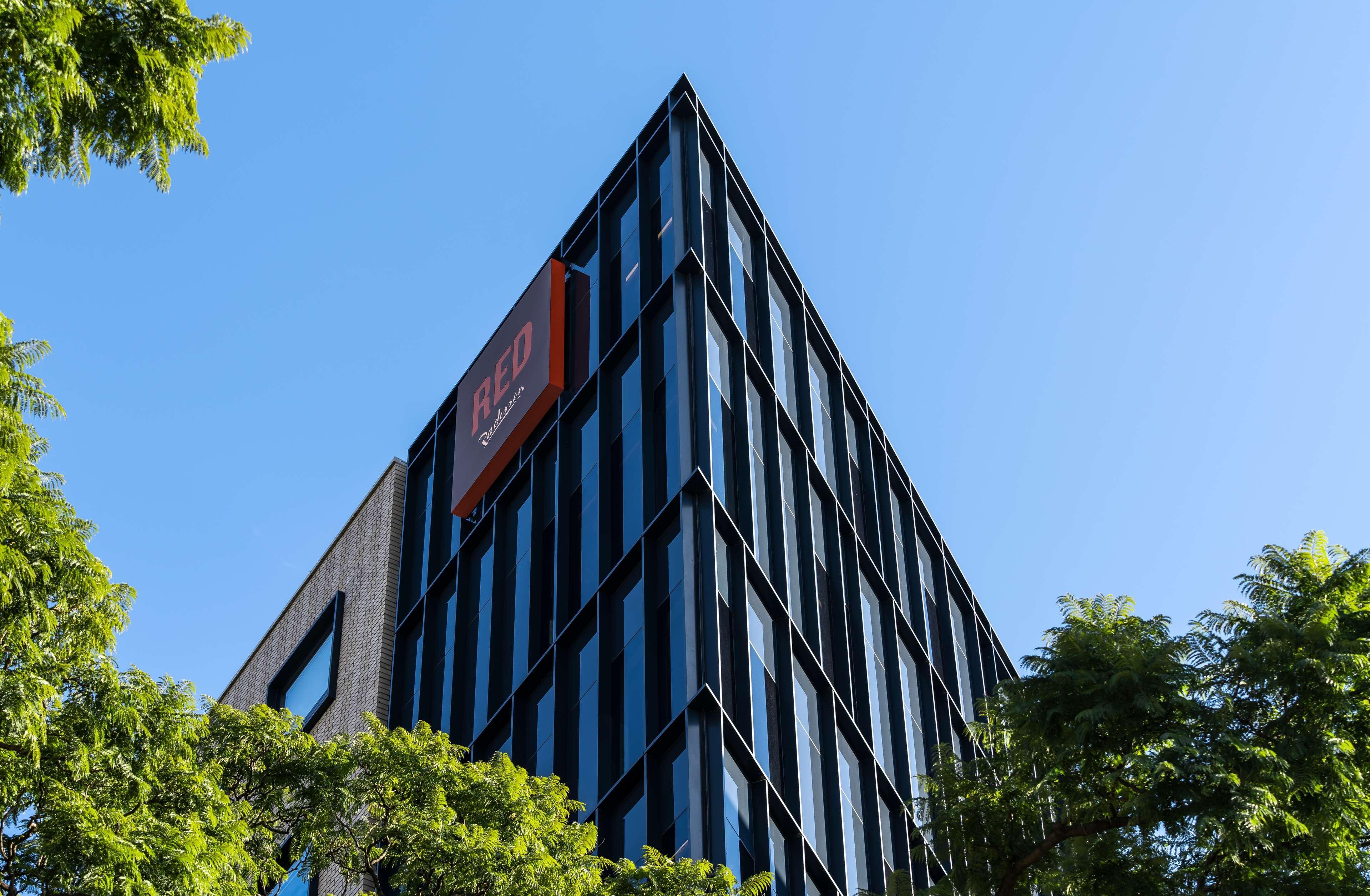 Radisson Red Hotel Johannesburg Rosebank Esterno foto